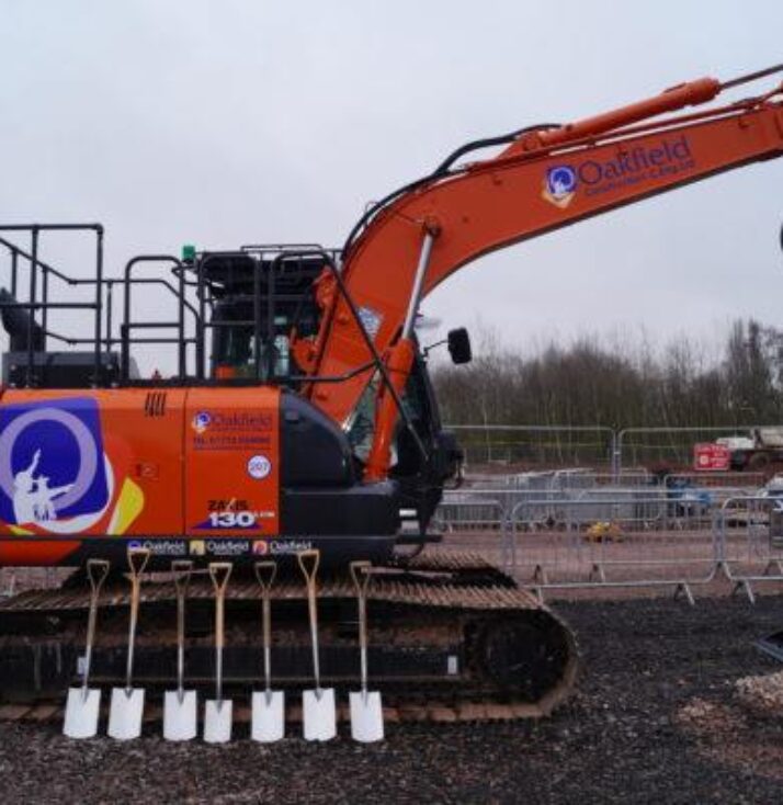 Oakfield digger